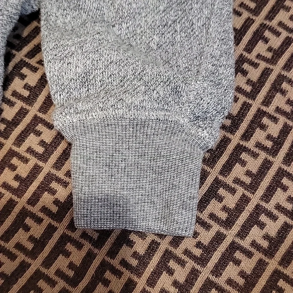 Gap Baby frenchterry Jogger grey and white G 3 - 6 months excellent condition
